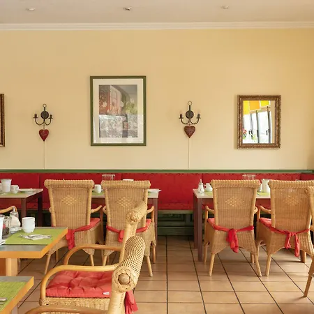 Gut-hotel Tannenhof 3* Haiger